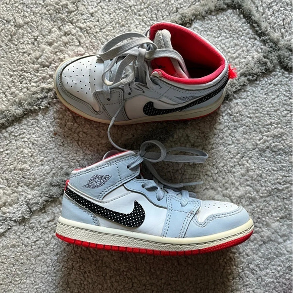 AIR JORDAN 1 MID HALF BLUE sneakers polka dot swoosh 640737-400 9C - Picture 2 of 12